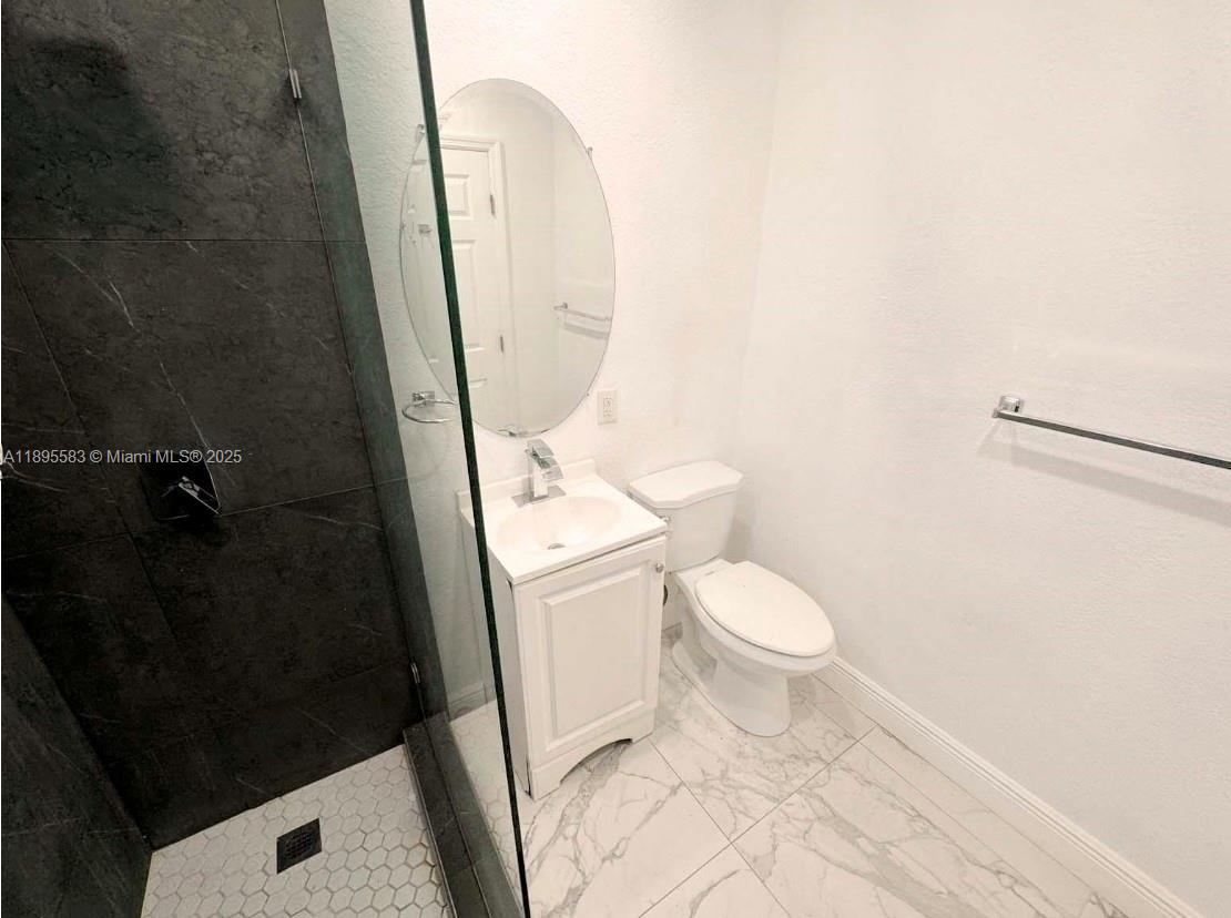 See details / 2685 sq. ft. $ 2025-10-20 0 Photo