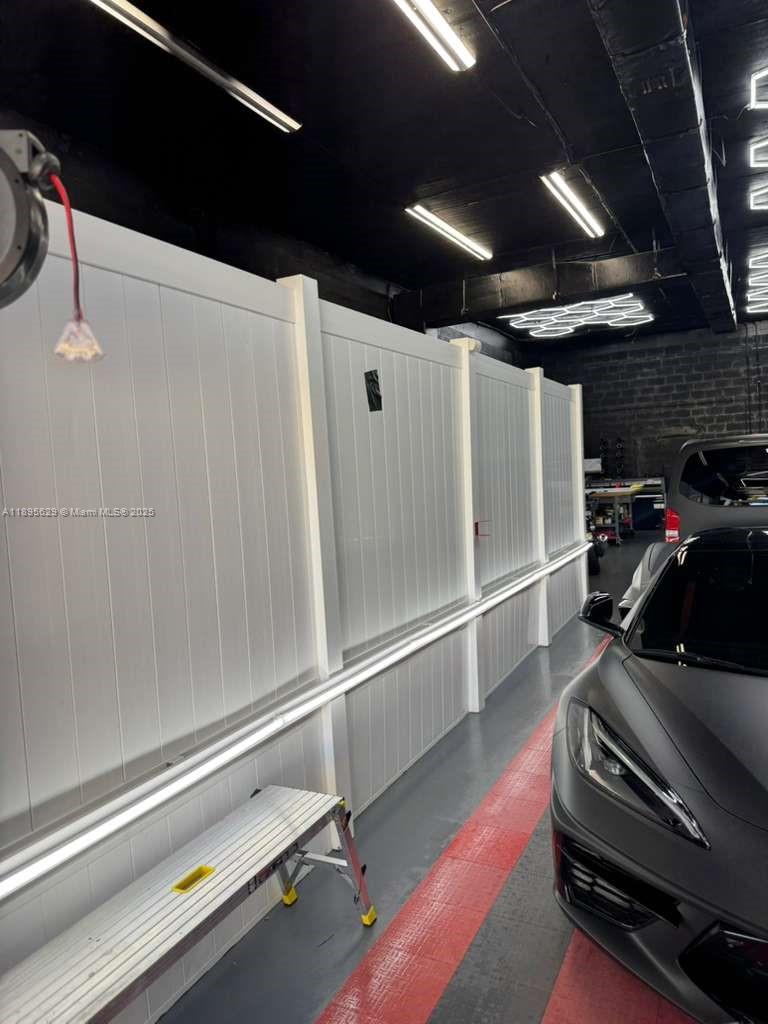 See details / sq. ft. $ 2025-10-14 0 Photo
