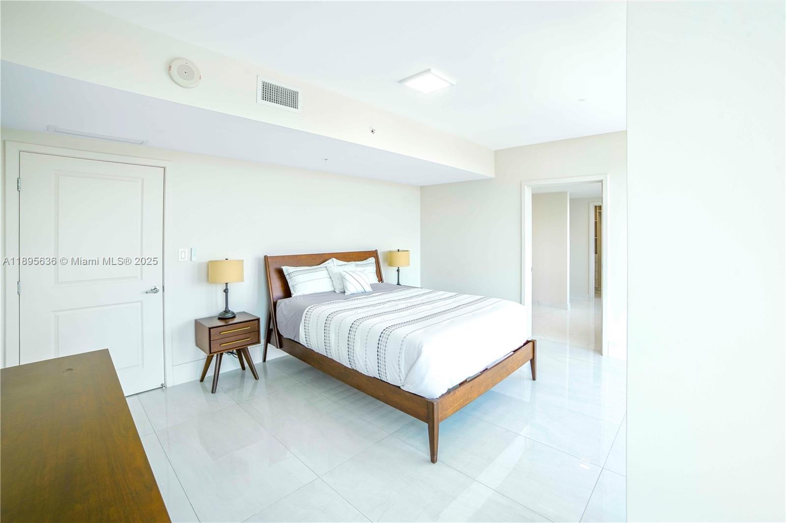 Photo of 400 Sunny Isles Blvd  #1408, Sunny Isles Beach, Florida, 33160 - 