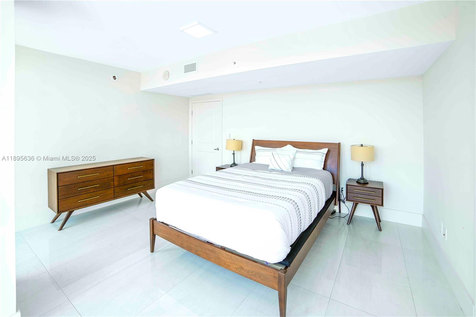 Photo of 400 Sunny Isles Blvd  #1408, Sunny Isles Beach, Florida, 33160 - 