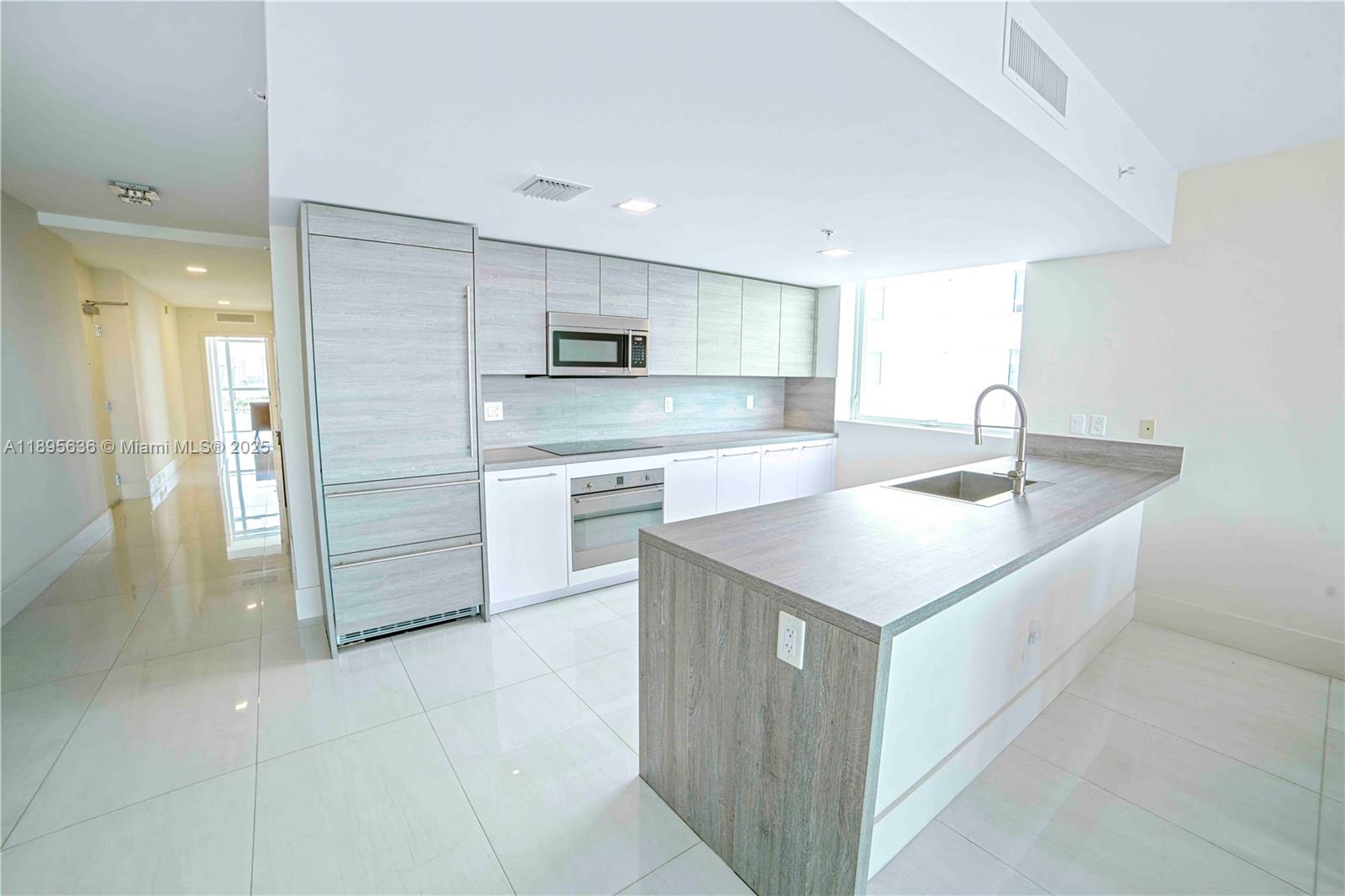 Photo of 400 Sunny Isles Blvd  #1408, Sunny Isles Beach, Florida, 33160 - 