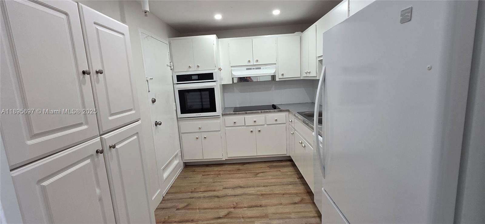 Photo of 400 Kings Point Dr #505, Sunny Isles Beach, Florida, 33160 -