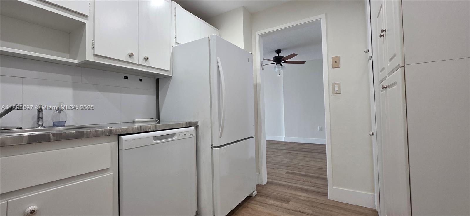 Photo of 400 Kings Point Dr #505, Sunny Isles Beach, Florida, 33160 -