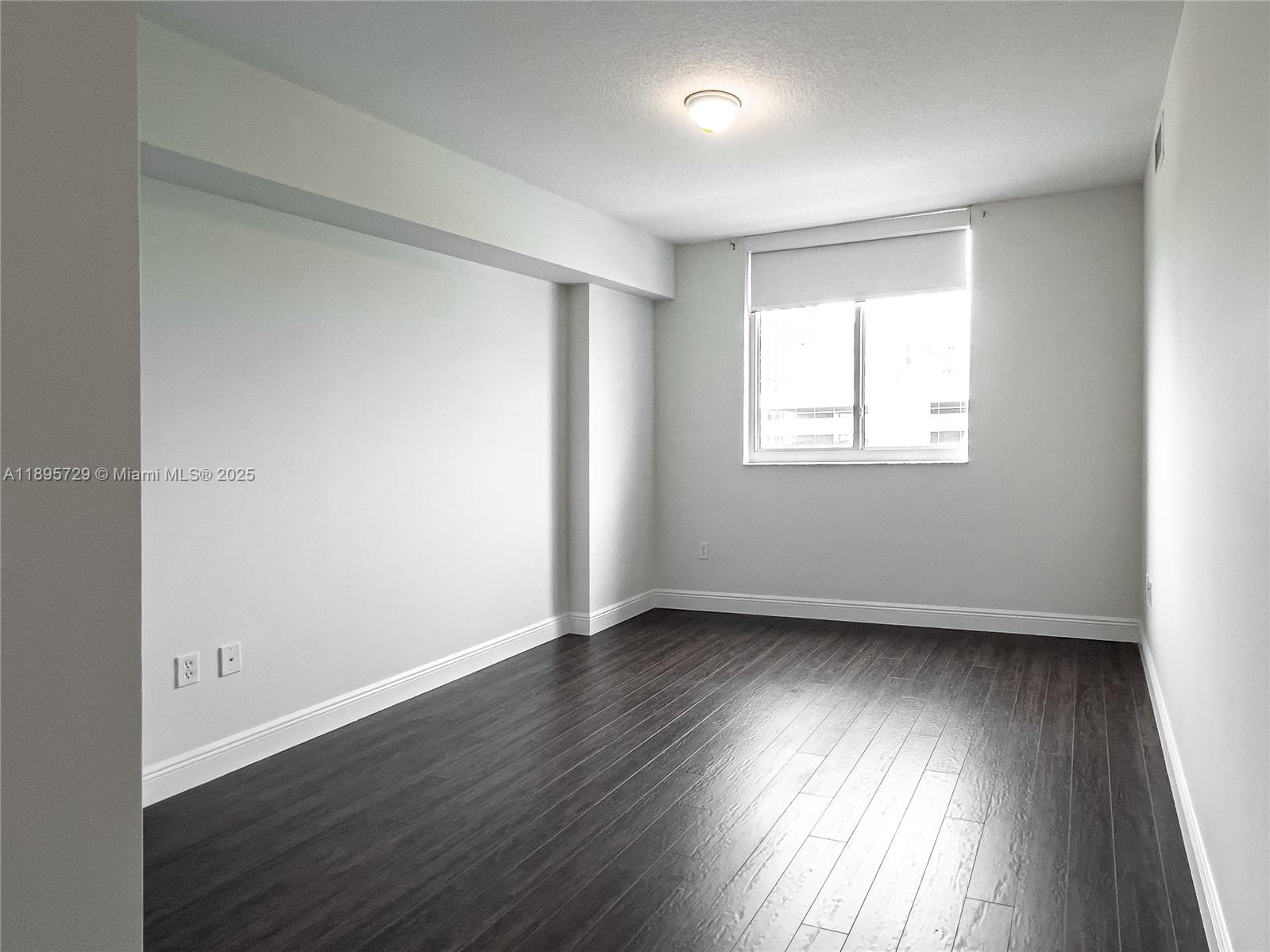 Photo of 18800 29th Ave #607, Aventura, Florida, 33180 - Master Bedroom
