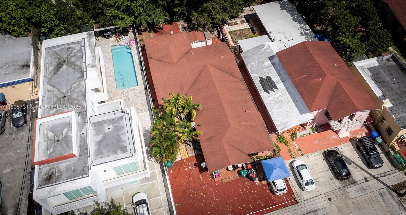   /  2652 sq. ft. $ 2025-10-14 0 Photo