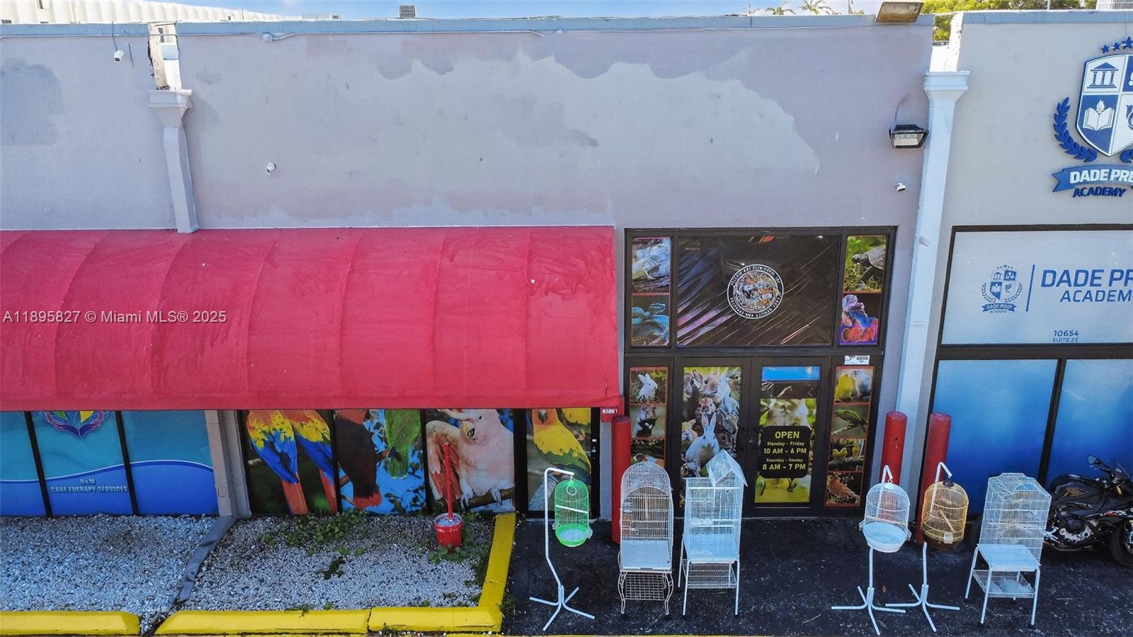 See details 21 / 22 / sq. ft. $ 2025-10-14 0 Photo