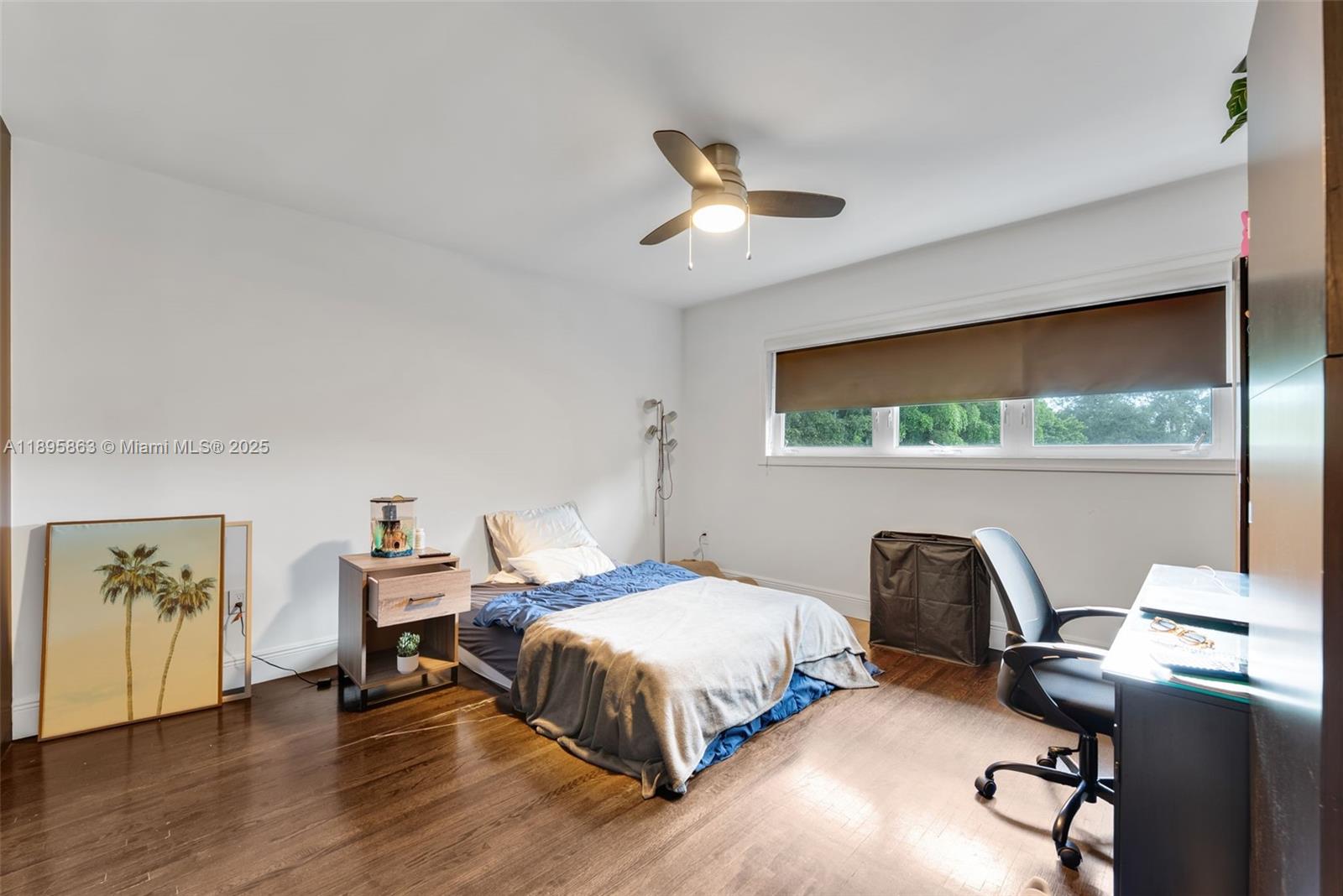 See details / 3740 sq. ft. $ 2025-10-14 0 Photo