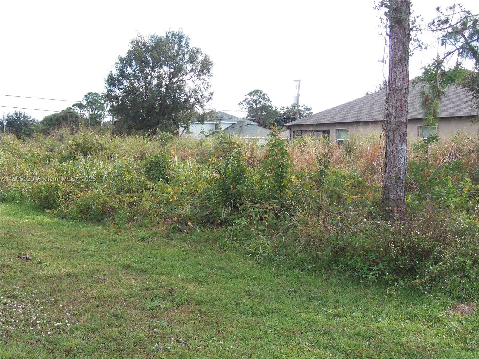 See details / sq. ft. $ 2025-10-14 0 Photo