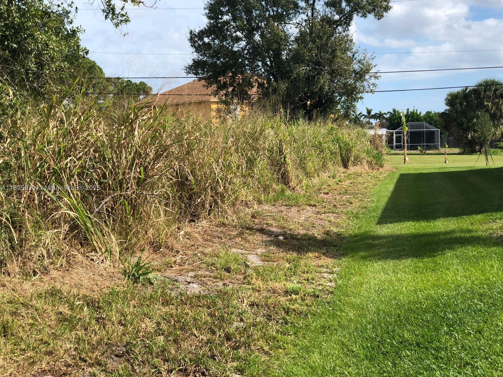 See details / sq. ft. $ 2025-10-14 0 Photo
