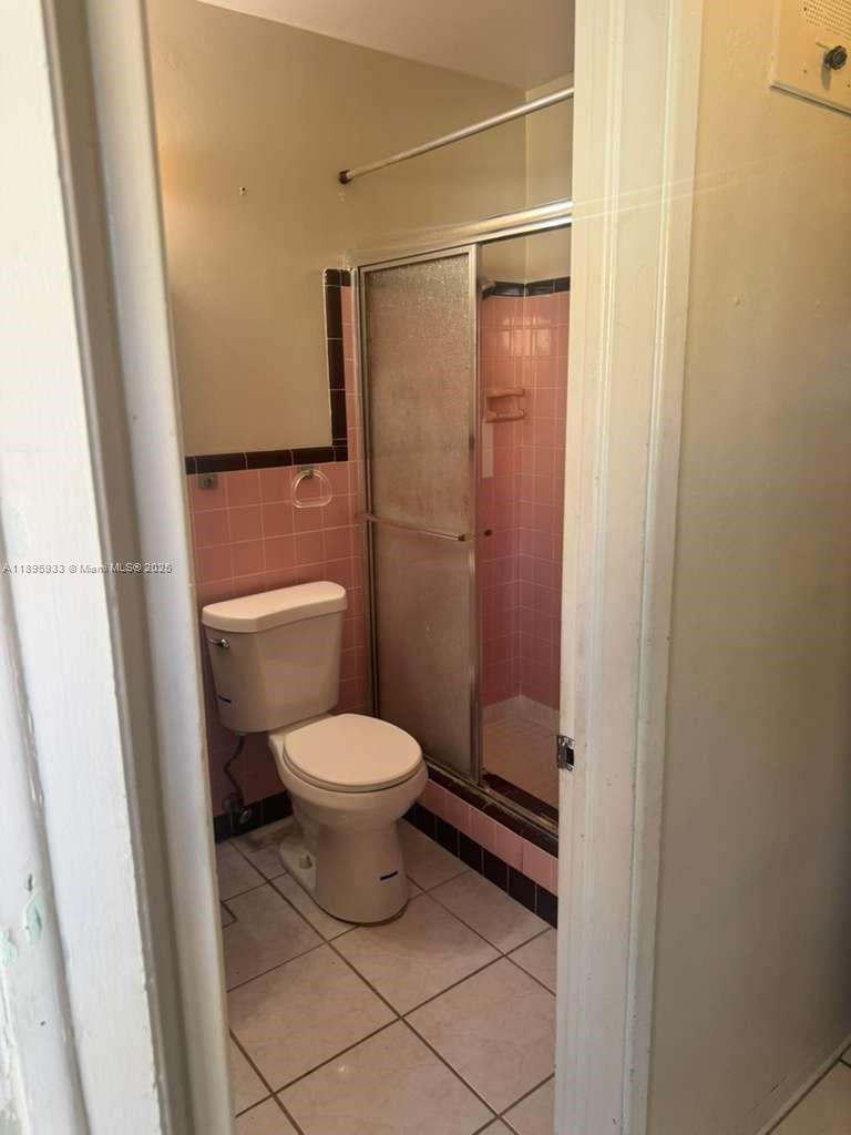   /  2221 sq. ft. $ 2025-10-14 0 Photo