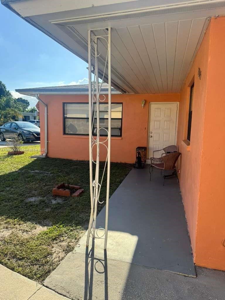   /  2221 sq. ft. $ 2025-10-14 0 Photo