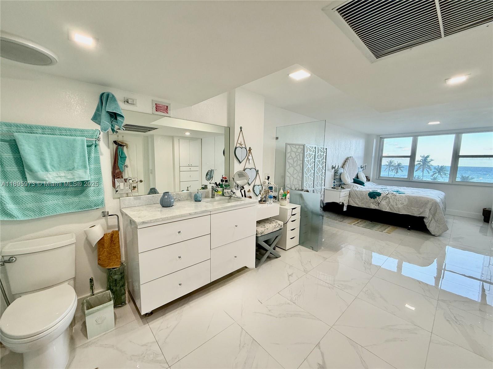 Photo of 3180 Ocean Dr  #303, Hallandale Beach, Florida, 33009 - 