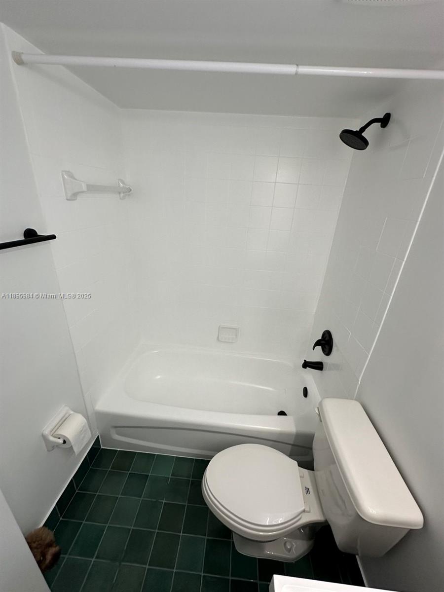 Photo of 2711 Ocean Club Blvd  #307, Hollywood, Florida, 33019 -