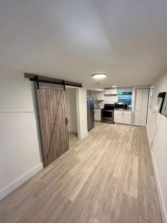 See details / sq. ft. $ 2025-10-14 0 Photo