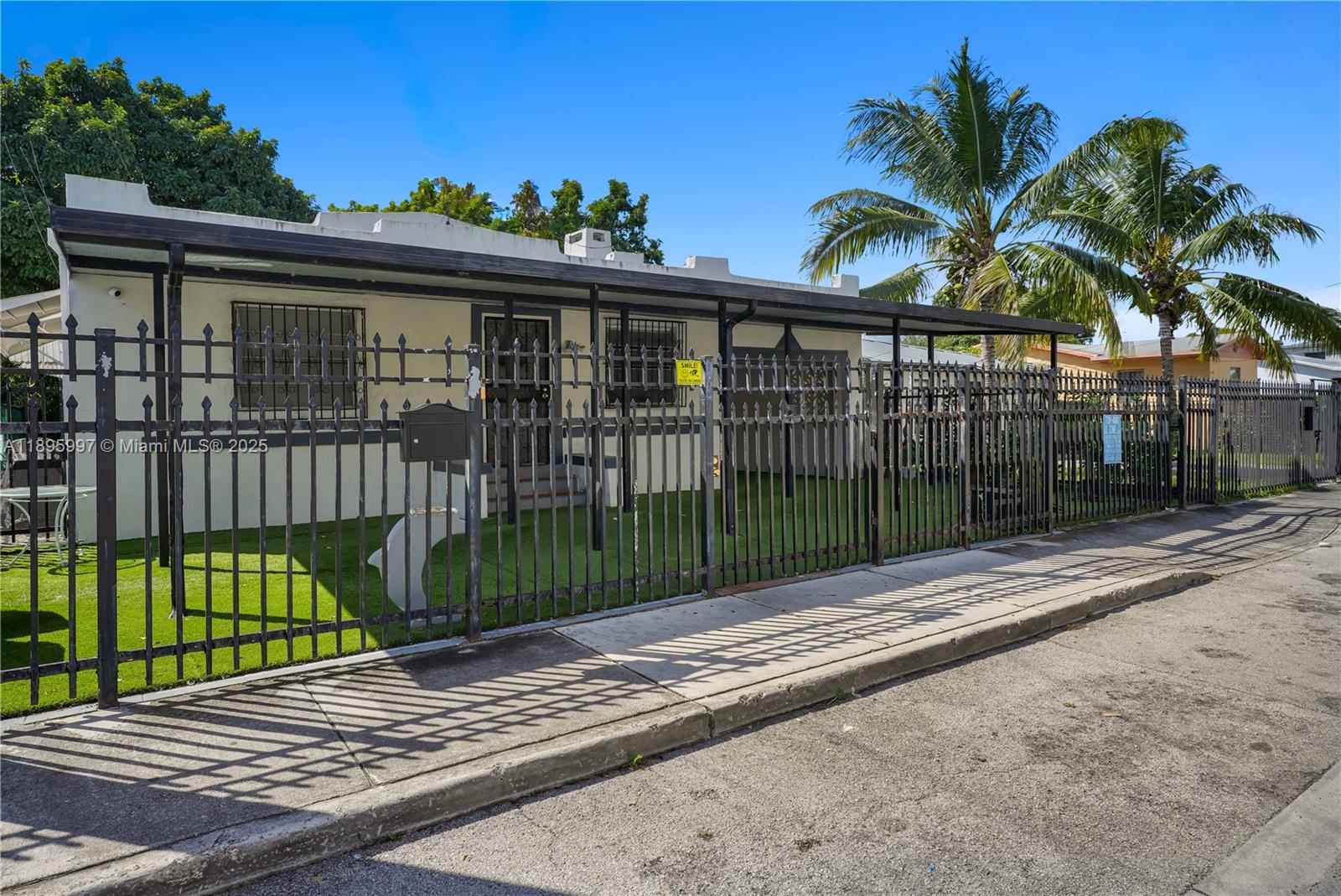 See details / sq. ft. $ 2025-10-14 0 Photo