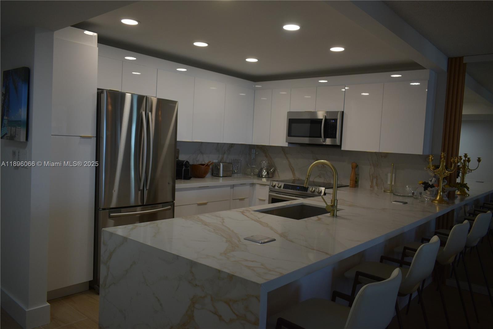 Photo of 1865 Ocean Dr #14N, Hallandale Beach, Florida, 33009 -