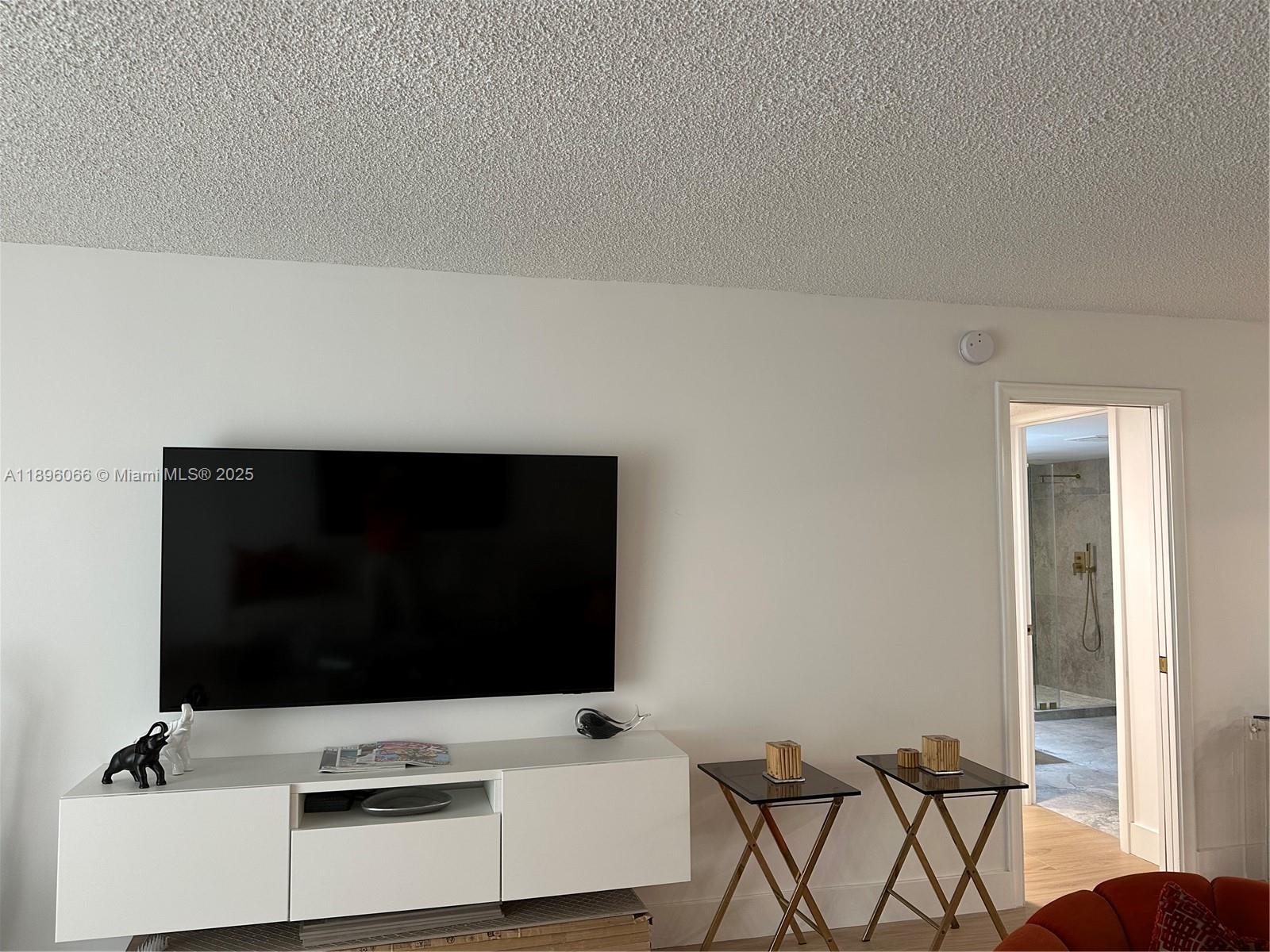 Photo of 1865 Ocean Dr  #14N, Hallandale Beach, Florida, 33009 - 