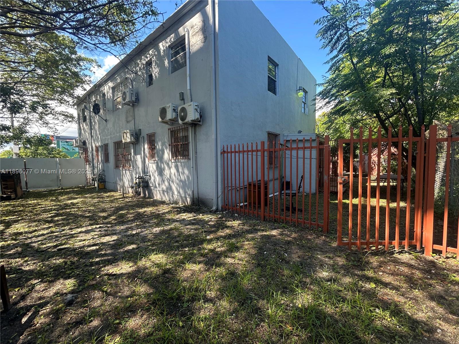 See details / sq. ft. $ 2025-10-15 0 Photo