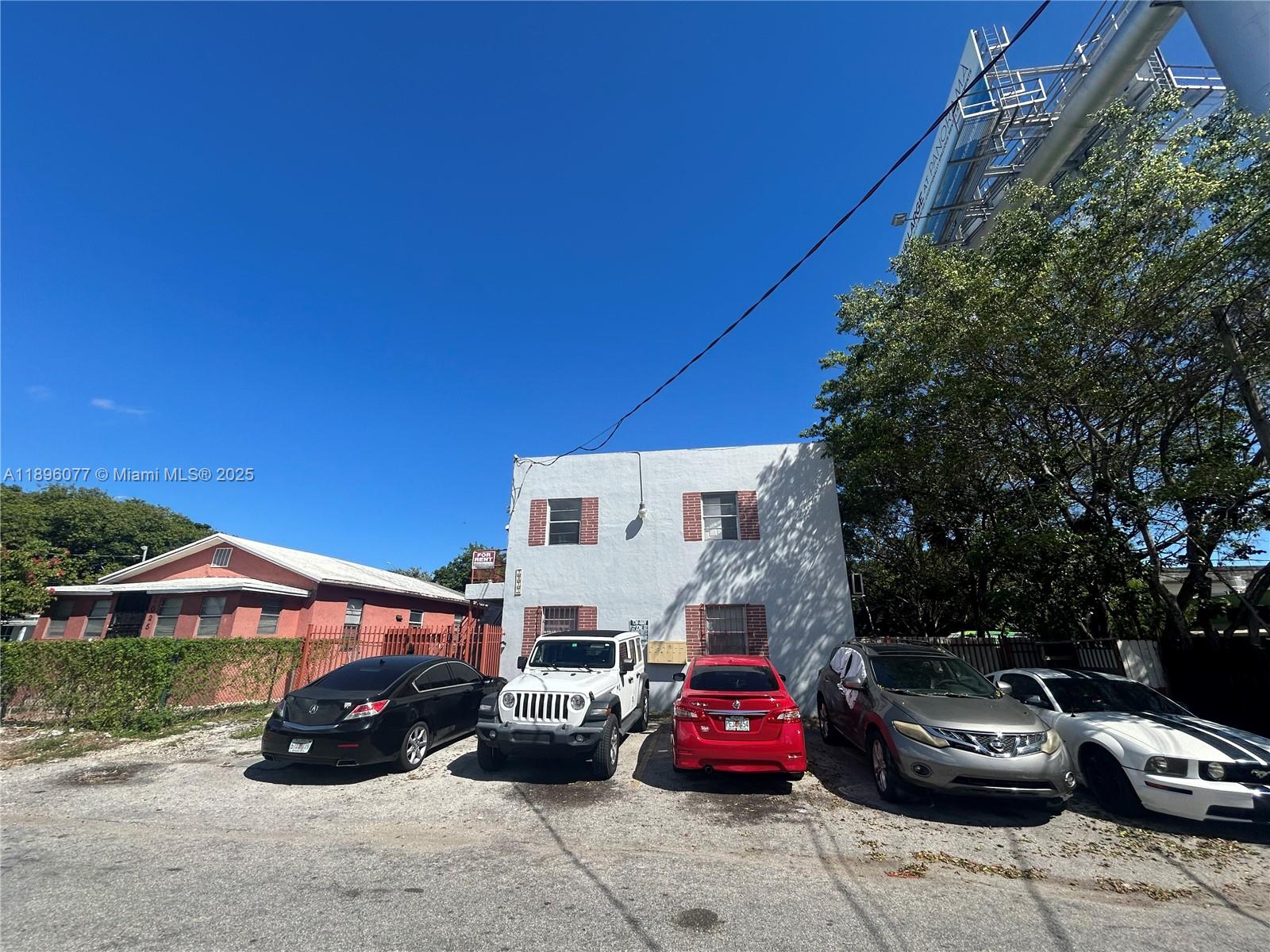 See details / sq. ft. $ 2025-10-15 0 Photo