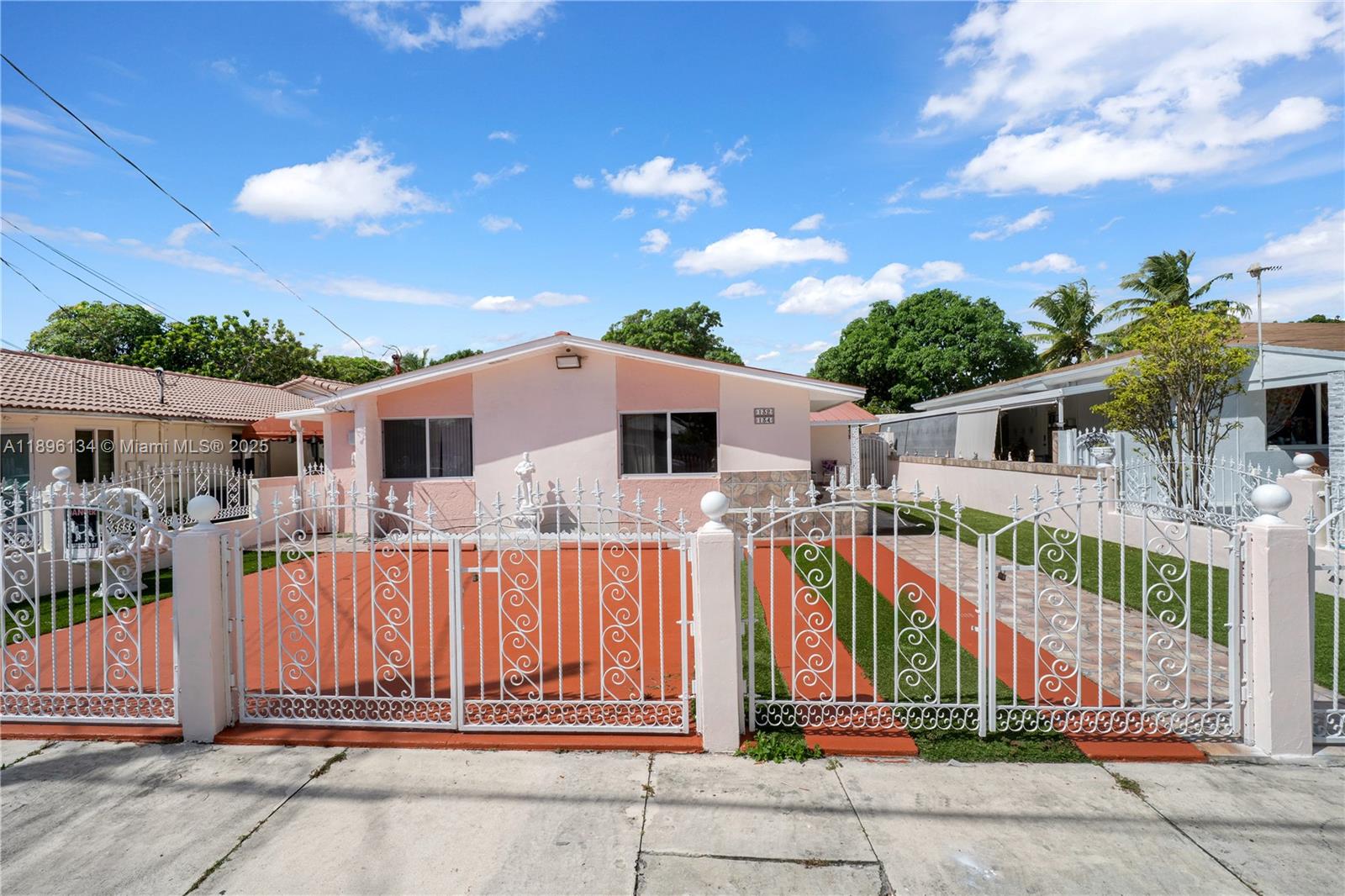 See details / 2126 sq. ft. $ 2025-10-14 0 Photo