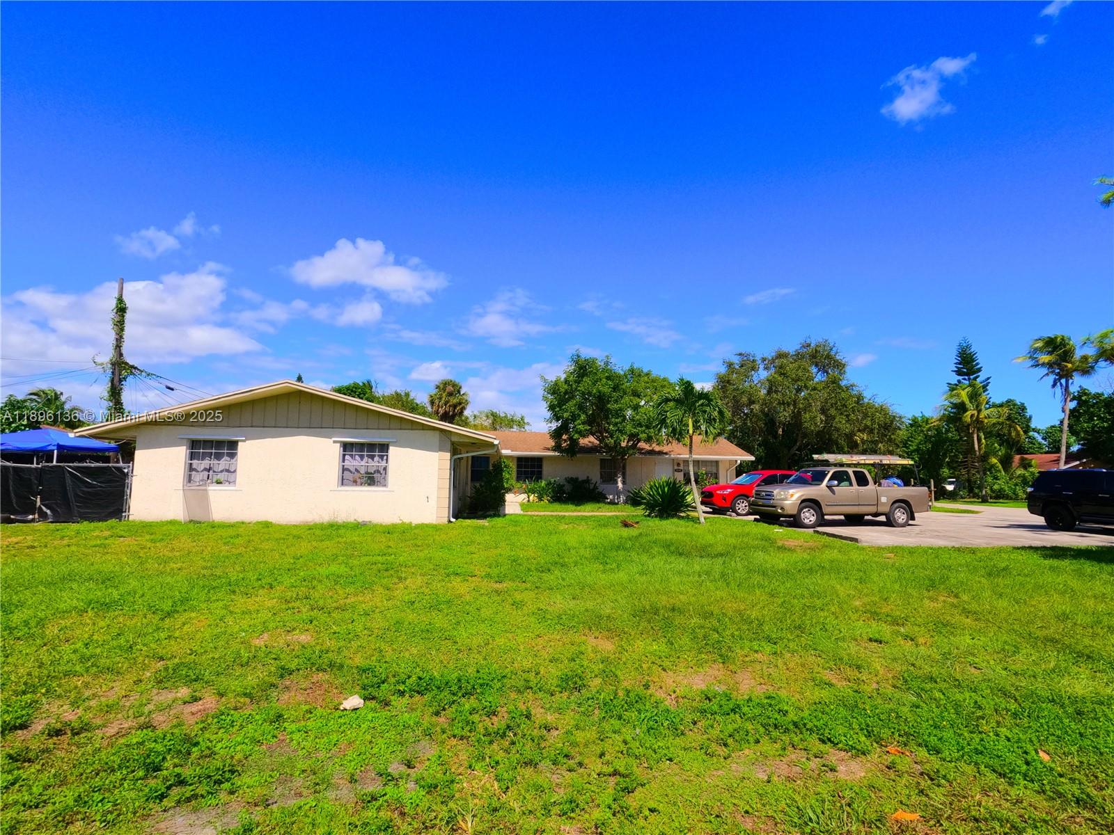 See details / 2842 sq. ft. $ 2025-10-14 0 Photo