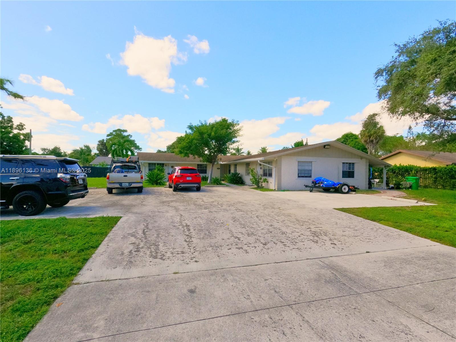 See details / 2842 sq. ft. $ 2025-10-14 0 Photo