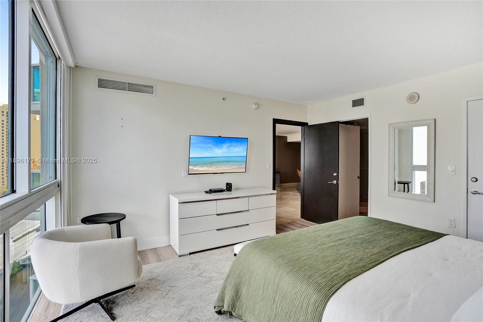 Photo of 150 Sunny Isles Blvd  #1-1601, Sunny Isles Beach, Florida, 33160 - 