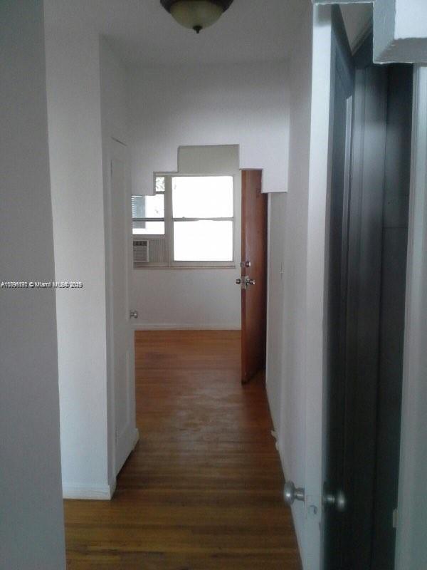 See details / sq. ft. $ 2025-10-14 0 Photo