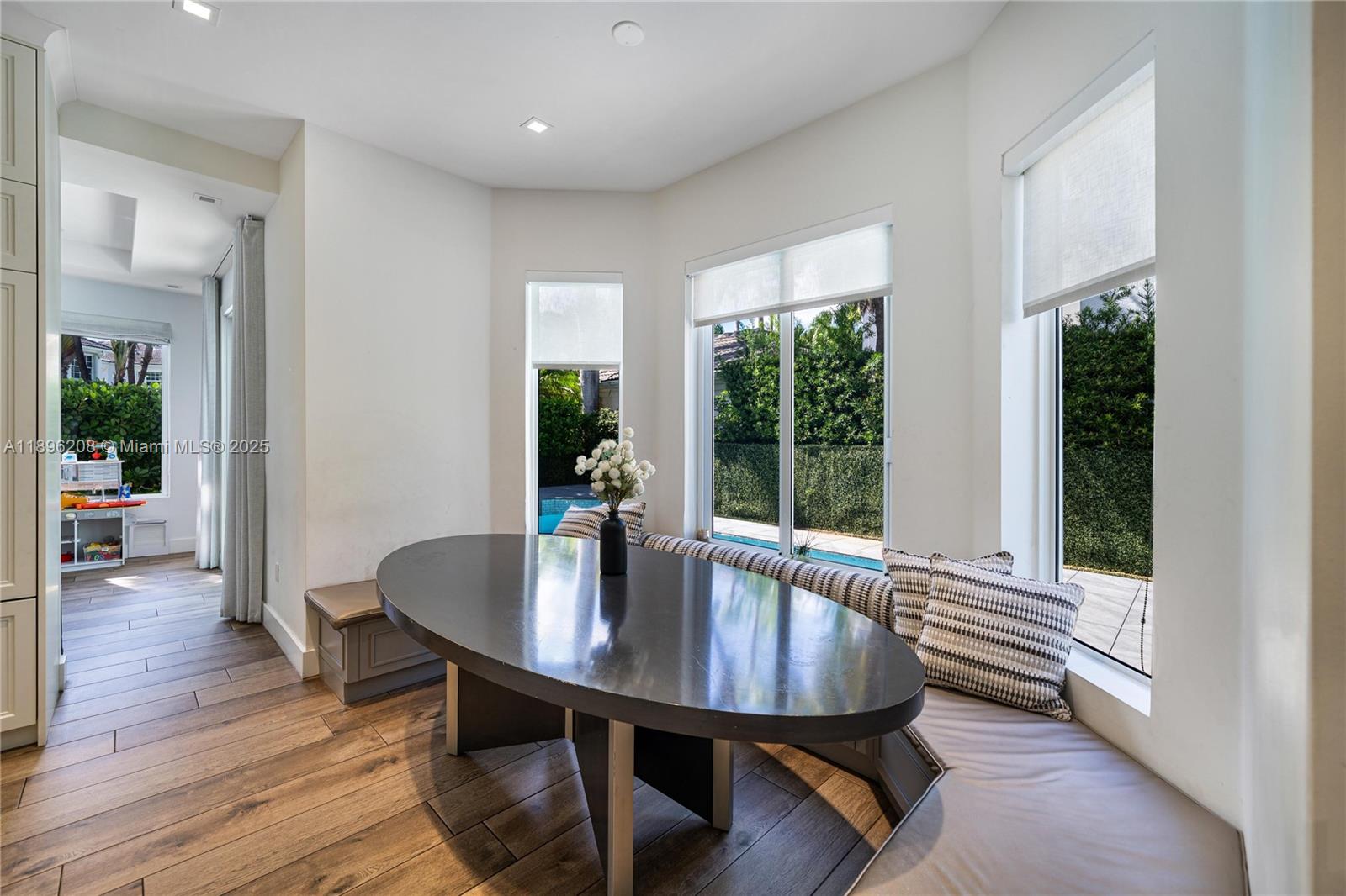 Photo of 3703 199th St (3703), Aventura, Florida, 33180 -