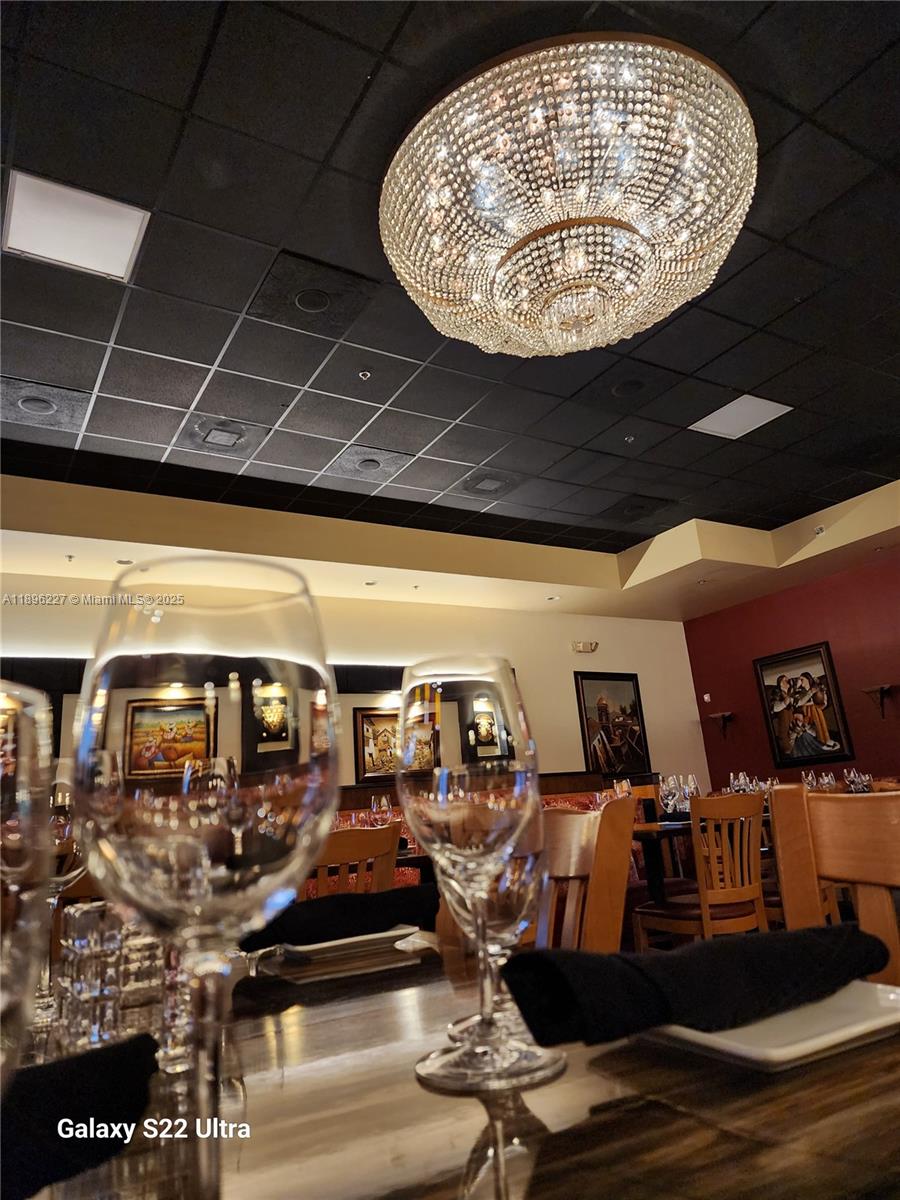 Подробнее 18 / кв.футов $ 2025-10-14 0 Фото