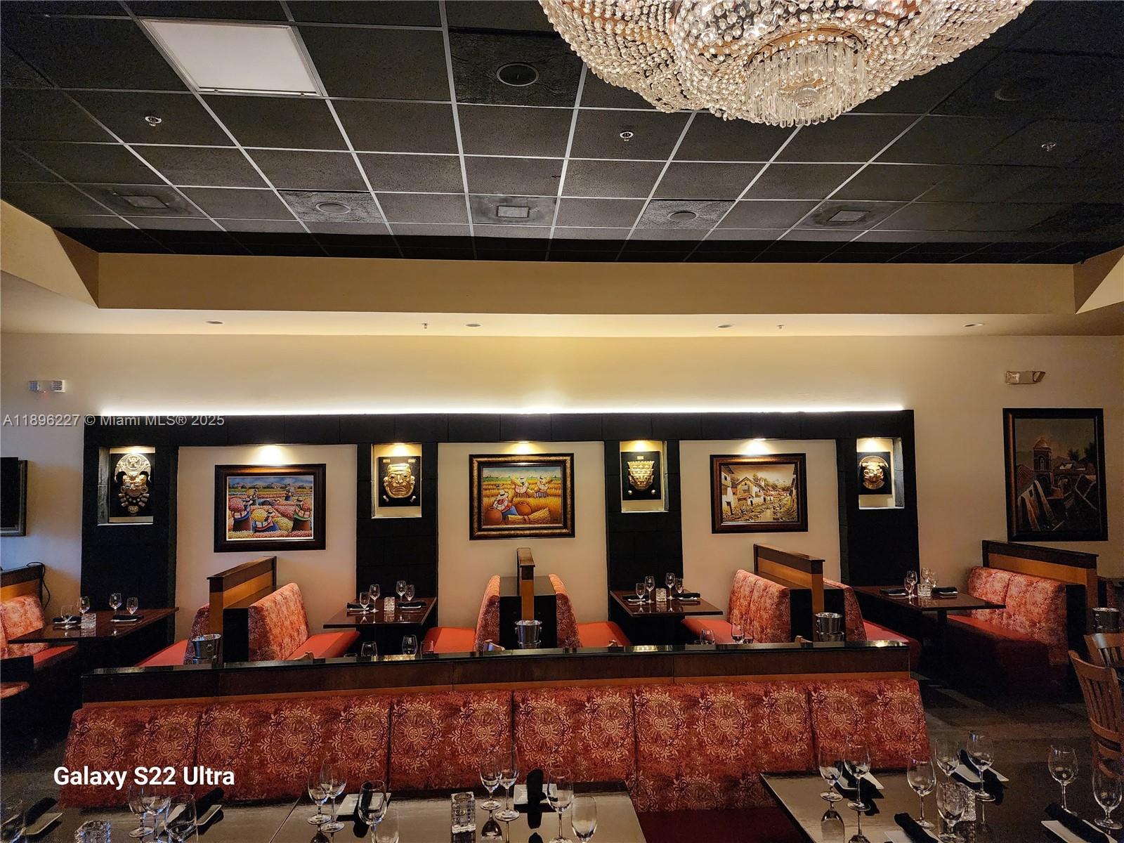 Подробнее 18 / кв.футов $ 2025-10-14 0 Фото