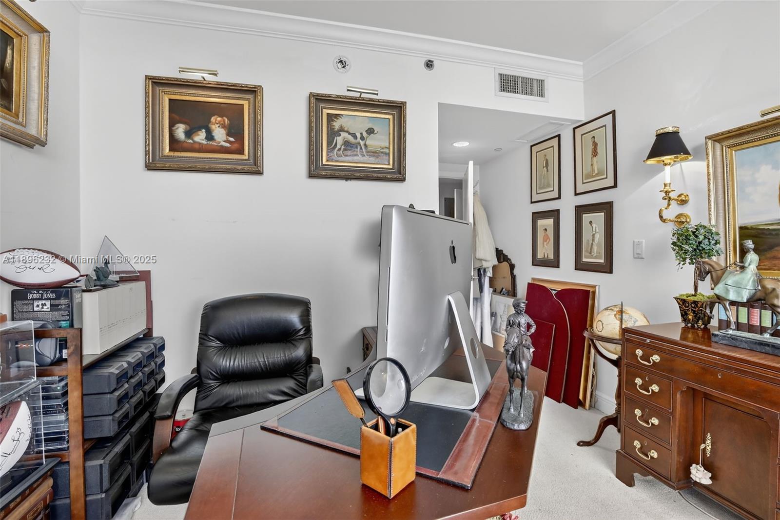 903 2 / 2 1580 sq. ft. $ 2025-10-14 0 Photo