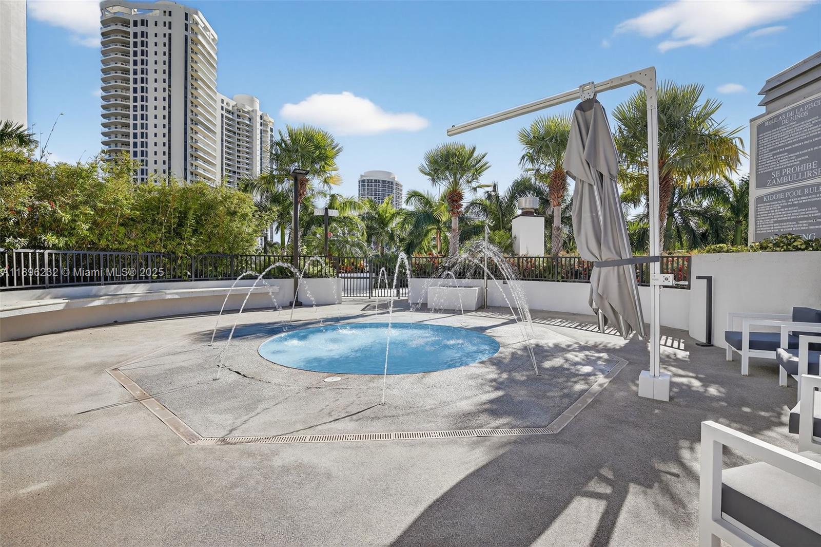 903 2 / 2 1580 sq. ft. $ 2025-10-14 0 Photo