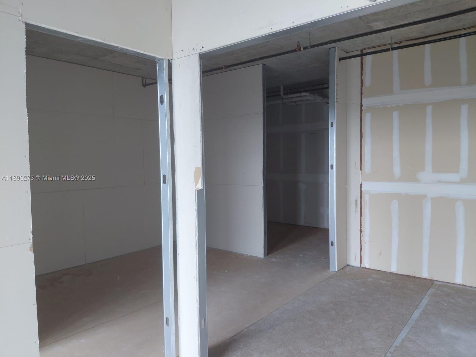 Ver detalles 406 / sq. ft. $ 2025-10-14 0 foto