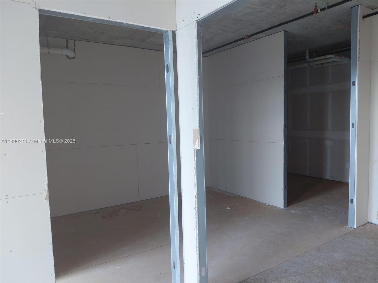 Ver detalles 406 / sq. ft. $ 2025-10-14 0 foto