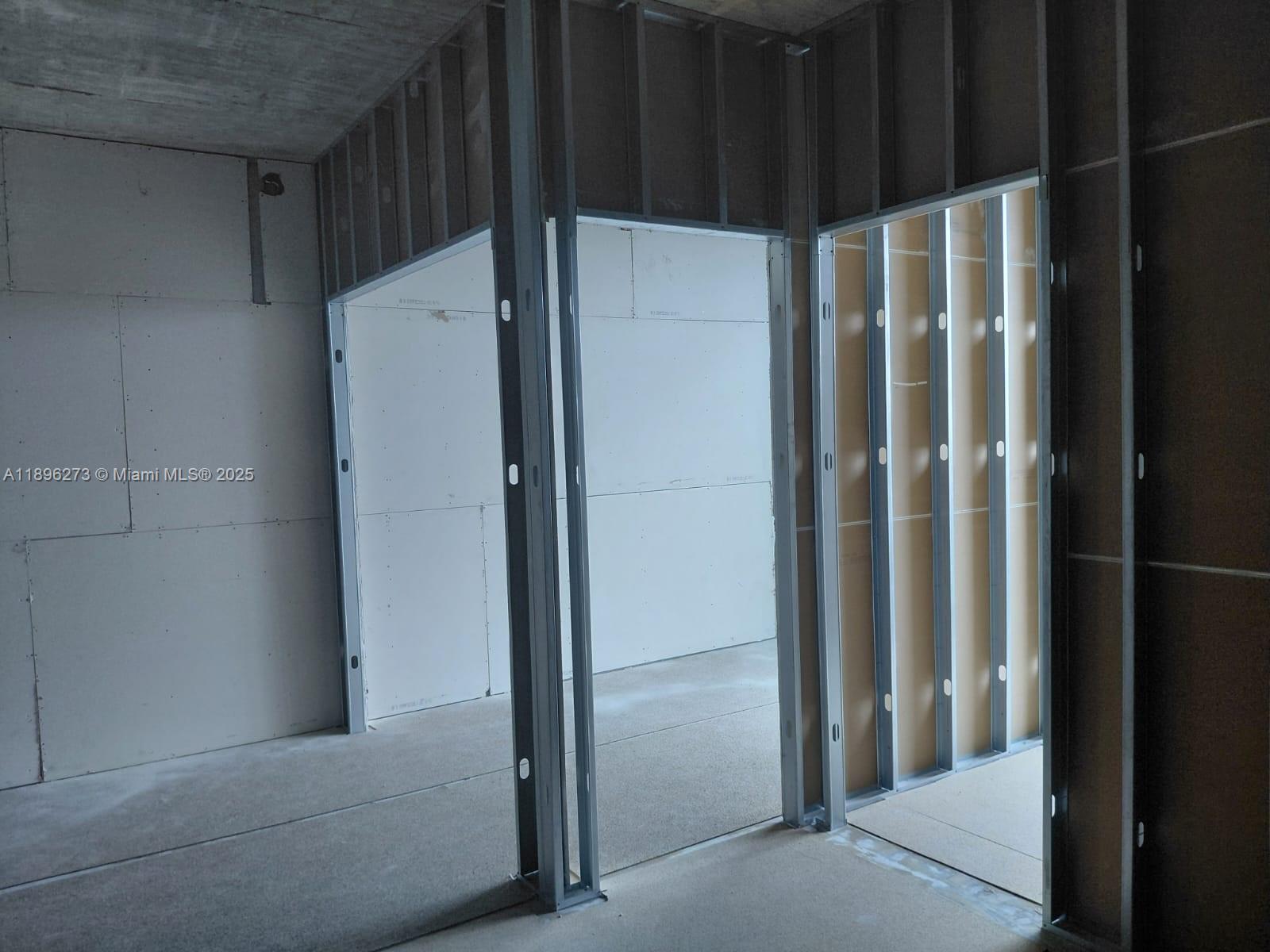 Ver detalles 406 / sq. ft. $ 2025-10-14 0 foto