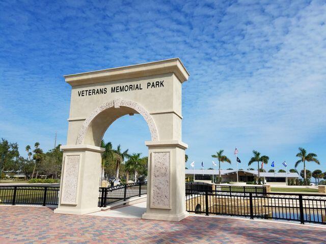 Ver detalles 1927 3 / 2 1777 sq. ft. $ 2026-06-07 0 foto