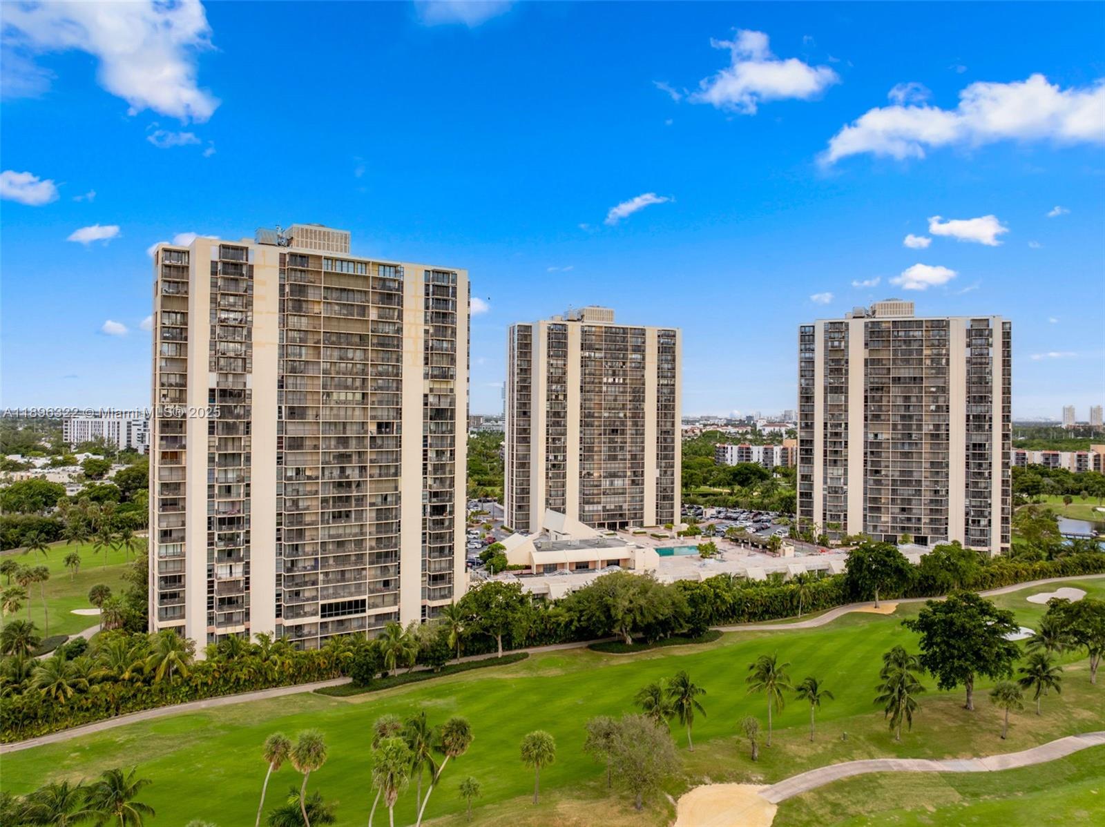 Photo of 20379 Country Club Dr  #731, Aventura, Florida, 33180 - 