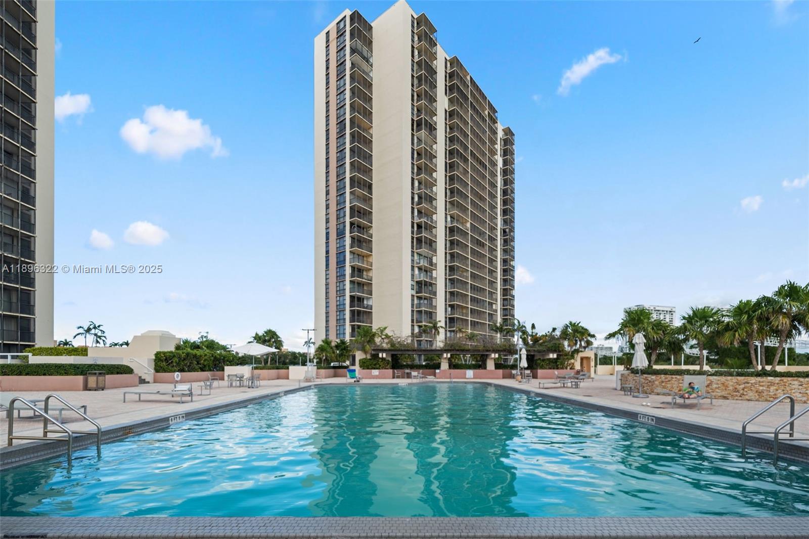 Photo of 20379 Country Club Dr #731, Aventura, Florida, 33180 -