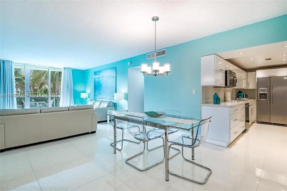 Photo of 3901 Ocean Dr  #2H, Hollywood, Florida, 33019 -