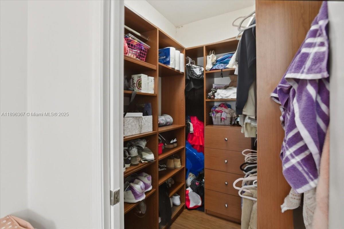 Photo of 20000 Country Club Dr  #516, Aventura, Florida, 33180 -
