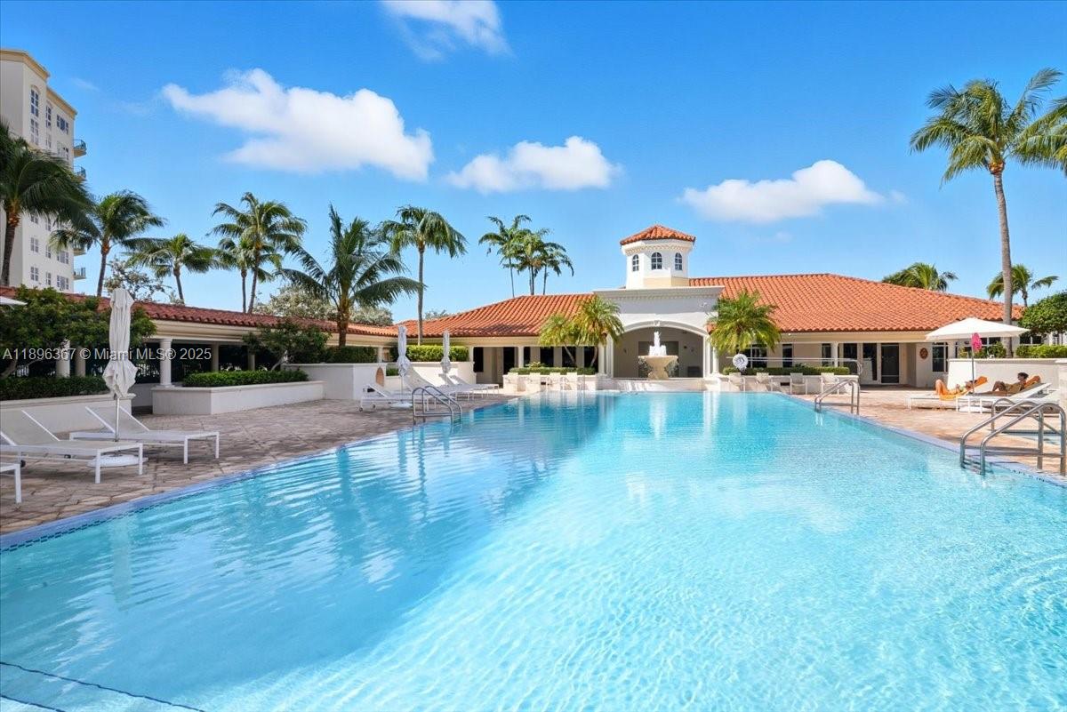 Photo of 20000 Country Club Dr  #516, Aventura, Florida, 33180 -