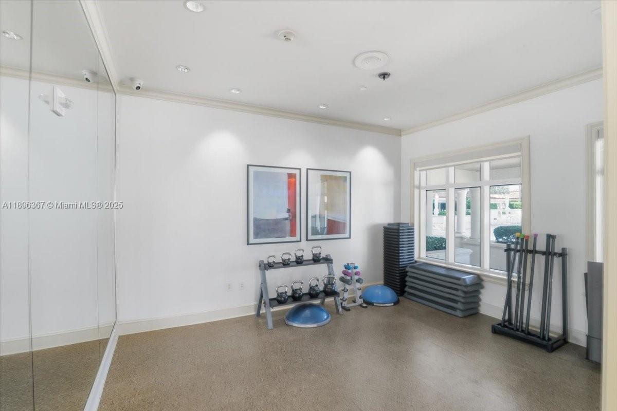 Photo of 20000 Country Club Dr  #516, Aventura, Florida, 33180 -