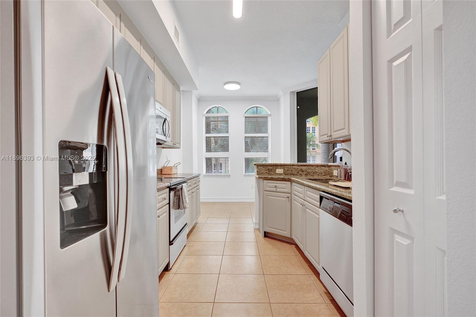 Photo of 3001 185th St  #220, Aventura, Florida, 33180 - 