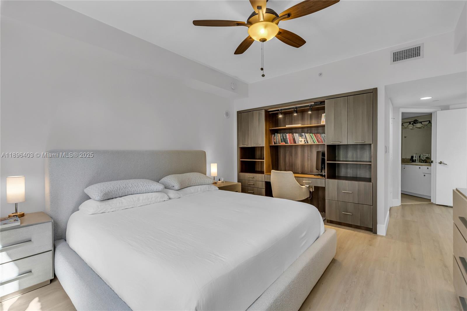 Photo of 20000 Country Club Dr  #501, Aventura, Florida, 33180 -