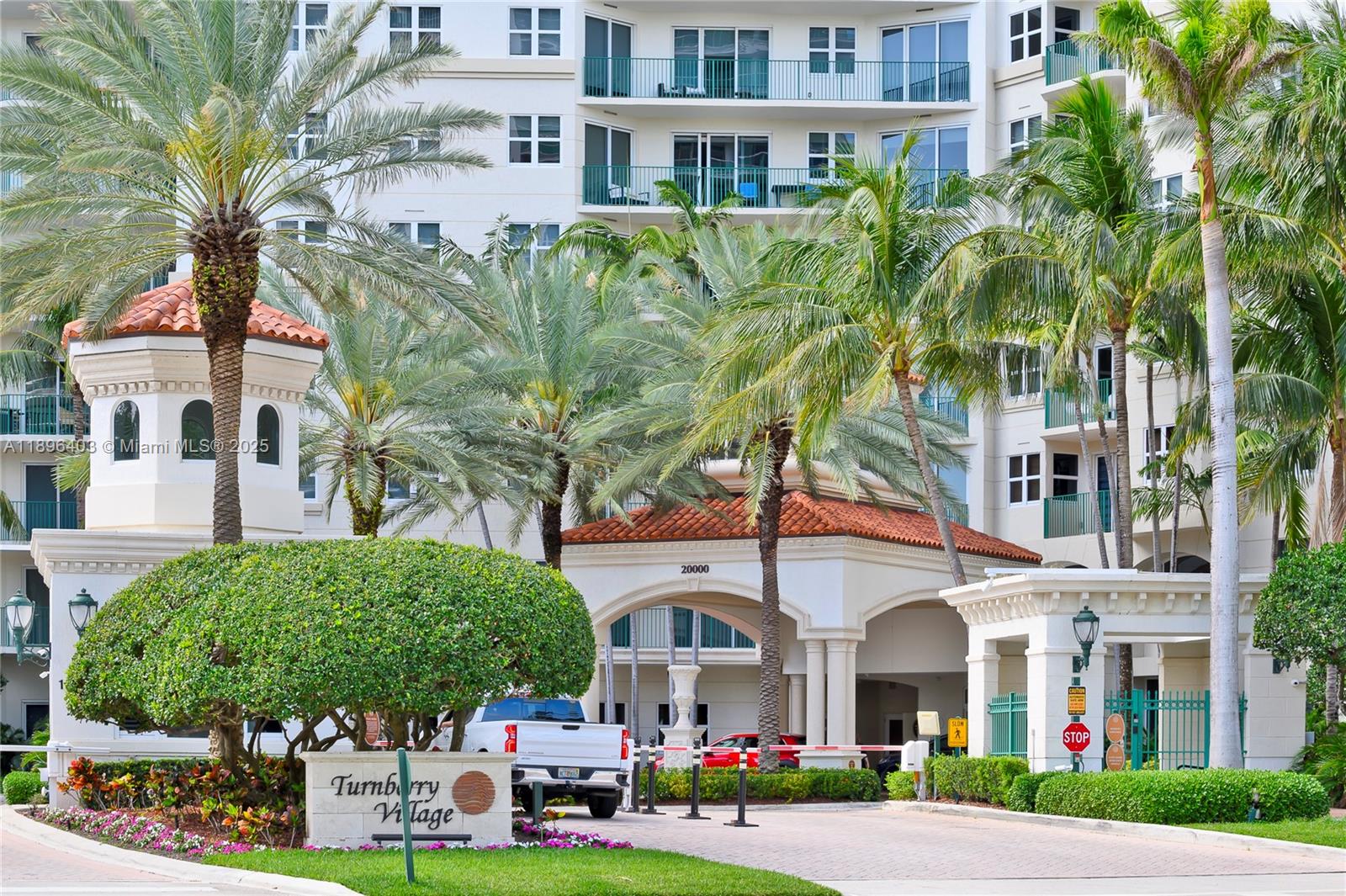 Photo of 20000 Country Club Dr  #501, Aventura, Florida, 33180 -