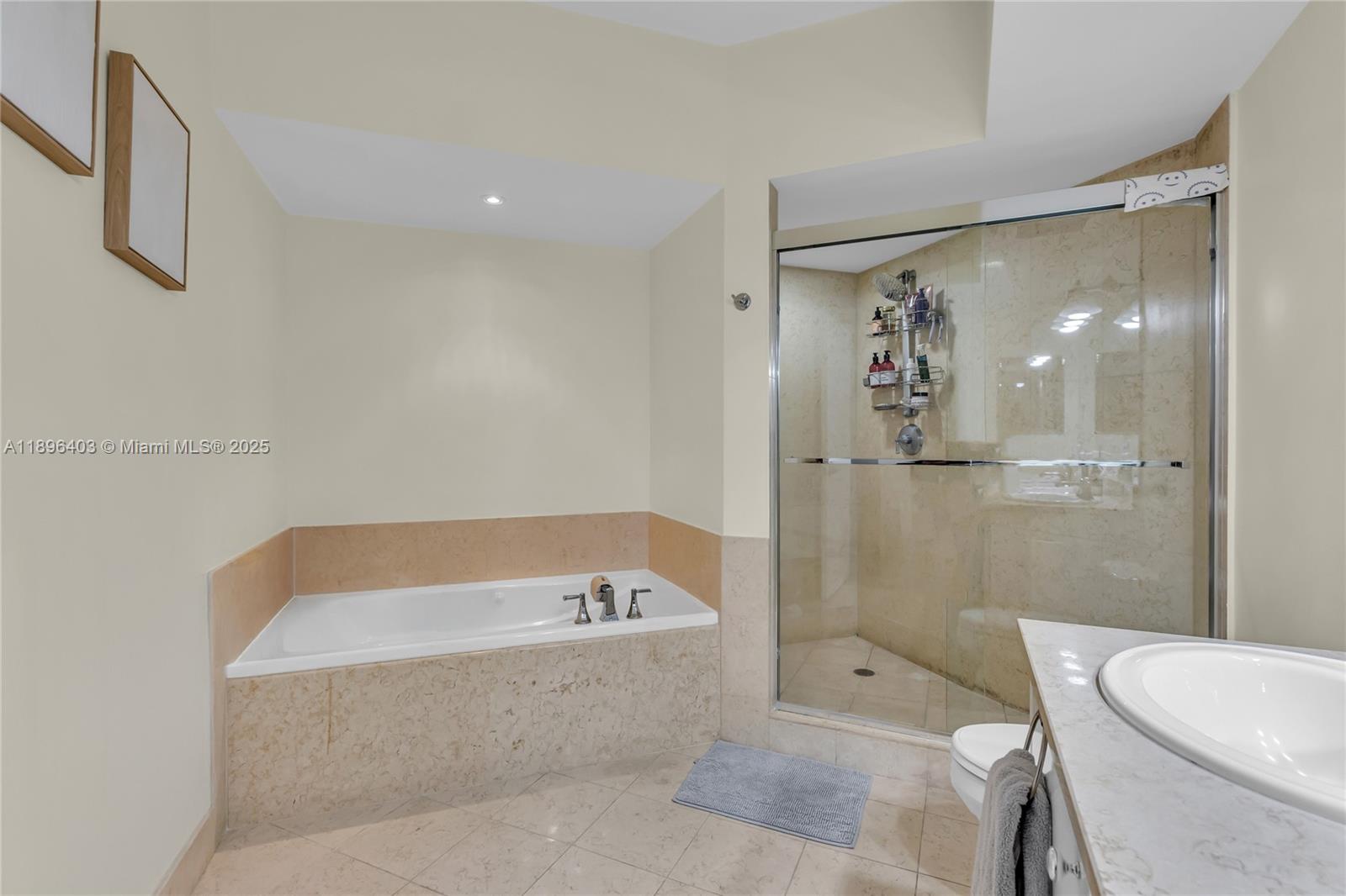 Photo of 20000 Country Club Dr  #501, Aventura, Florida, 33180 -