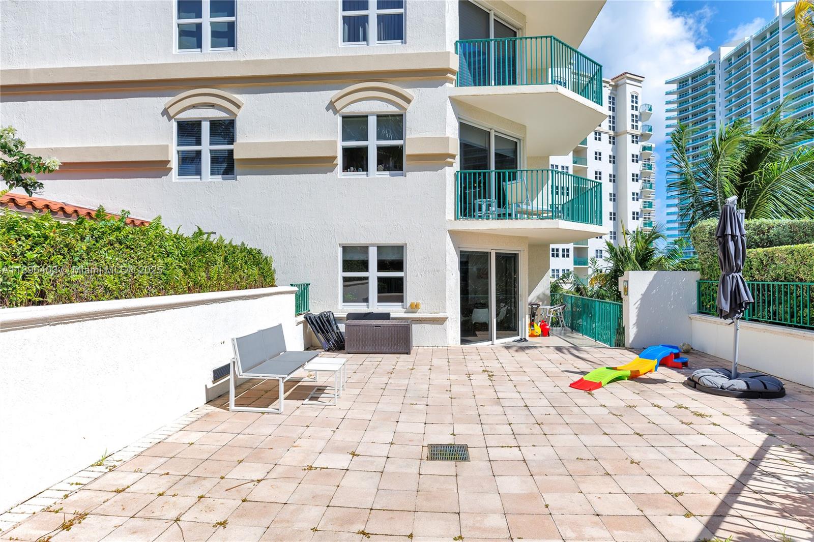 Photo of 20000 Country Club Dr  #501, Aventura, Florida, 33180 -
