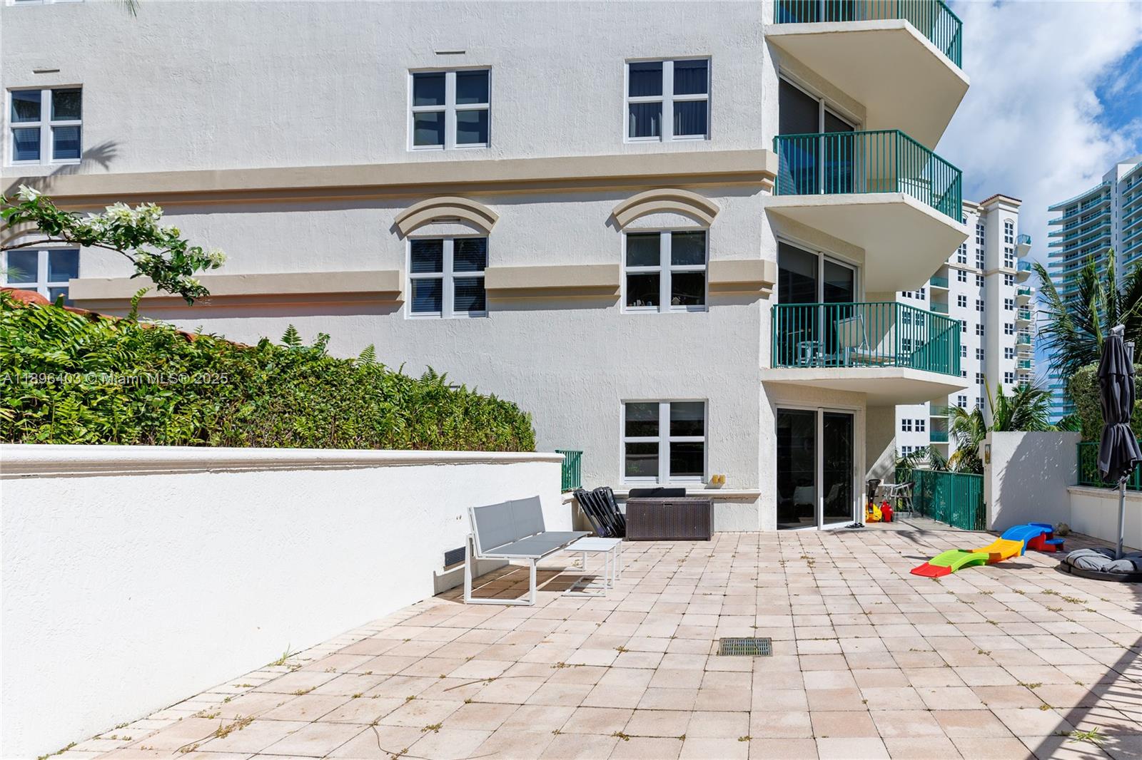 Photo of 20000 Country Club Dr  #501, Aventura, Florida, 33180 -