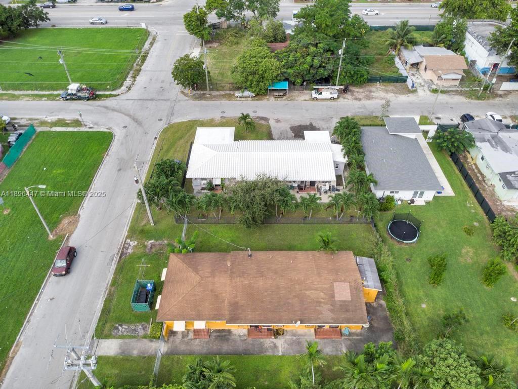 See details / sq. ft. $ 2025-10-15 0 Photo
